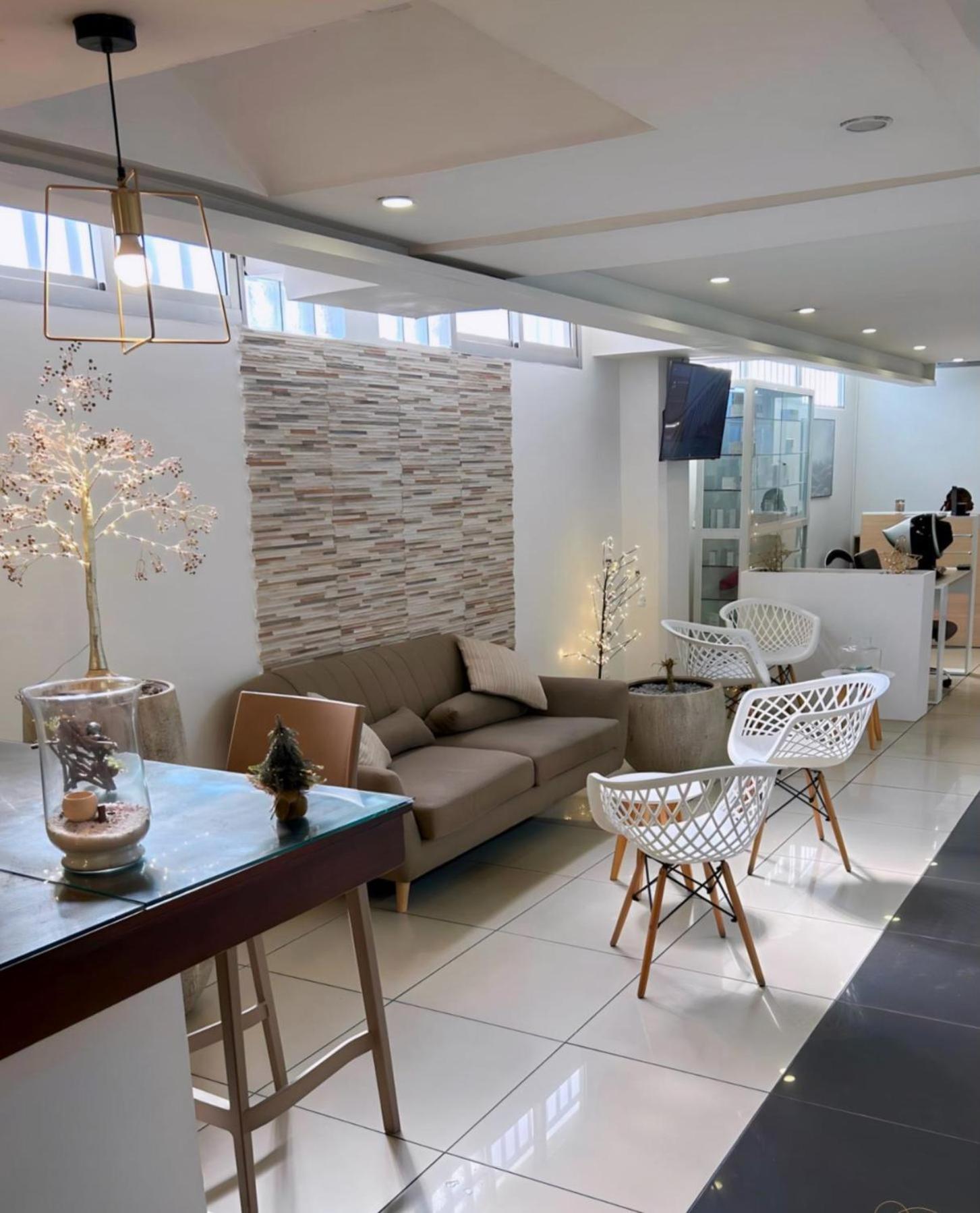 Hotel Ivotel Abidjan Eksteriør bilde